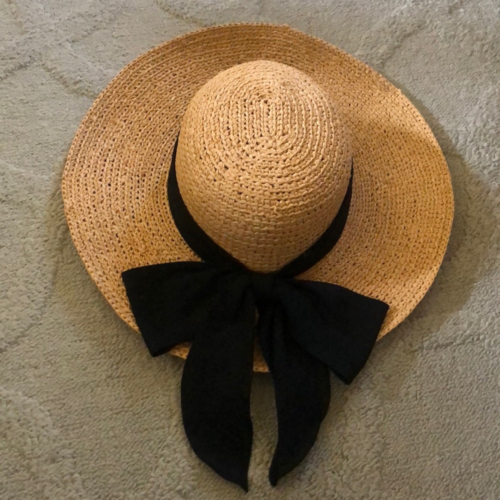 Vintage Black Bow Straw Hat